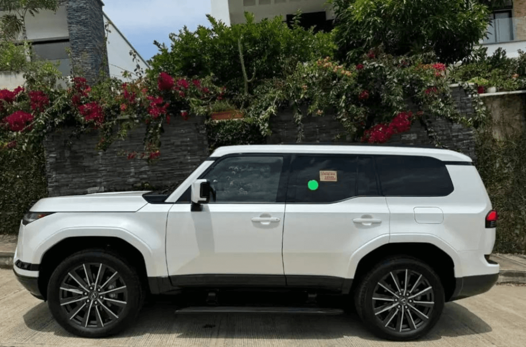 LEXUS GX550 LUXURY GASOLINA