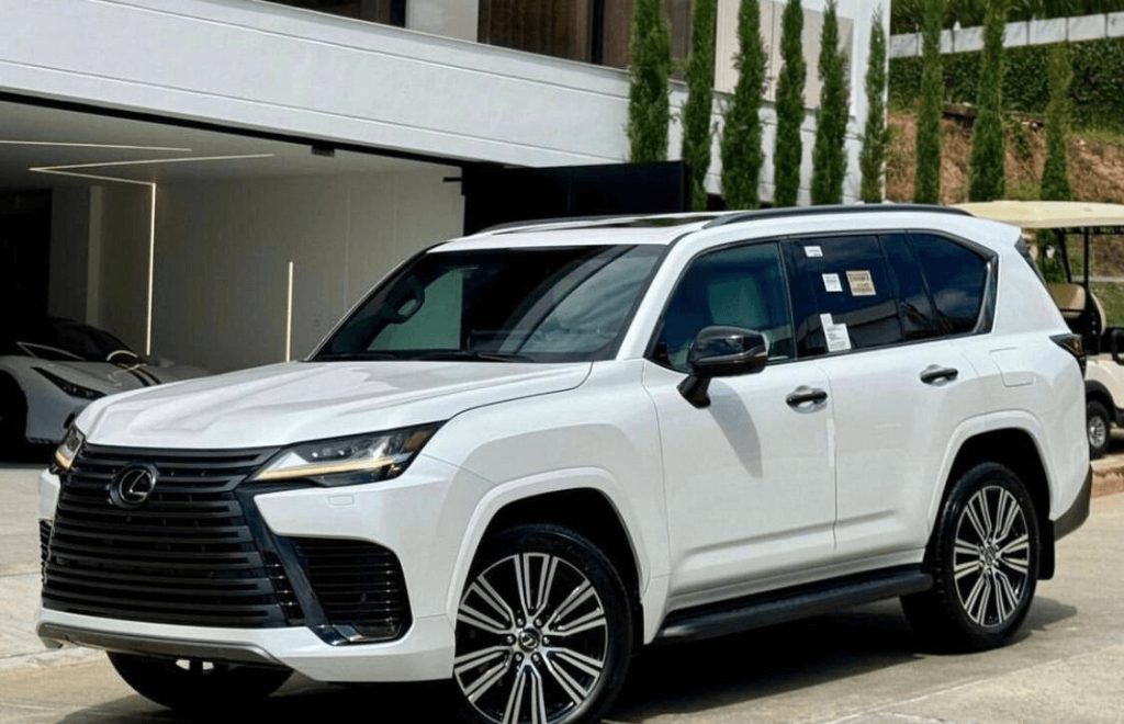 LEXUS LX 600 LUXURY GASOLINA