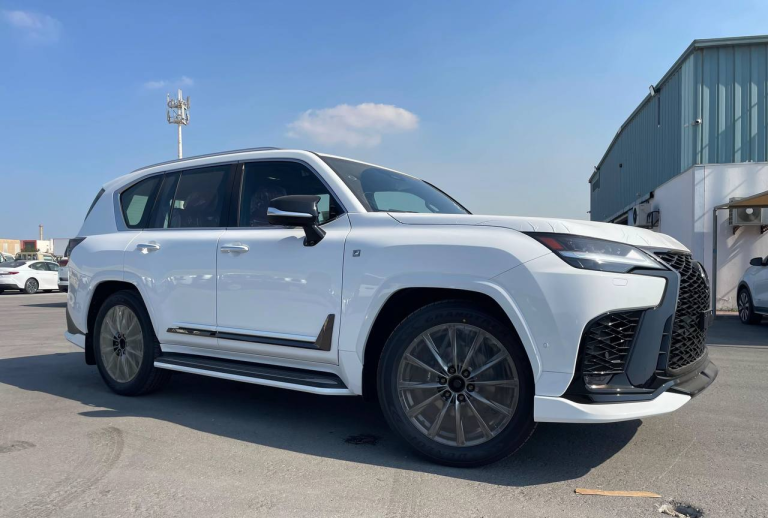 LEXUS LX 700H F SPORT HANDLING GASOLINA HIBRIDA
